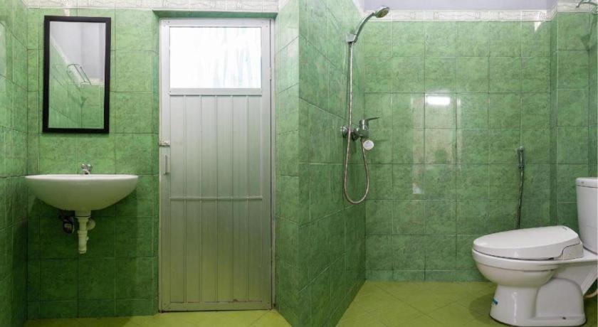 קופנג Spot On 2063 Bethania Residence מראה חיצוני תמונה