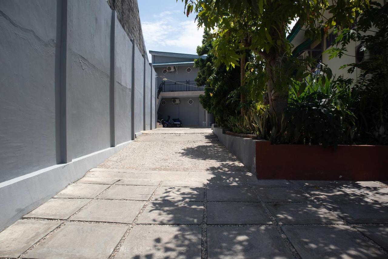 קופנג Spot On 2063 Bethania Residence מראה חיצוני תמונה